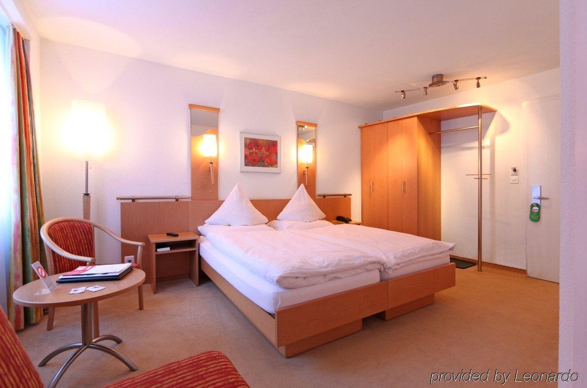 Lifestyle & Spa Hotel Graecherhof Grächen Habitación foto
